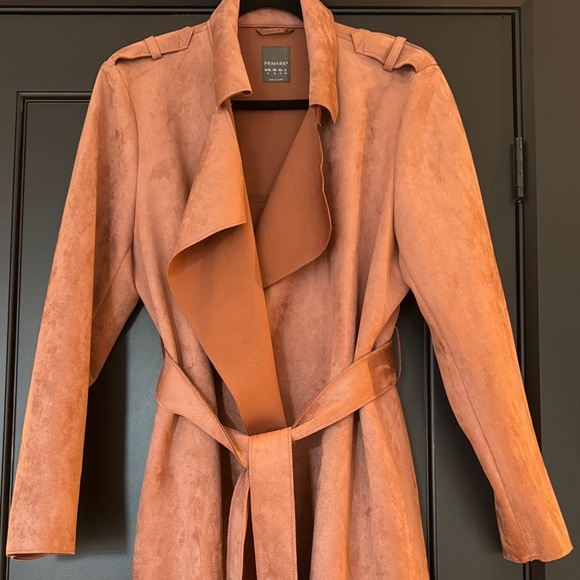 Women's Faux Suede Trench Coat - - Picture 2 of 10